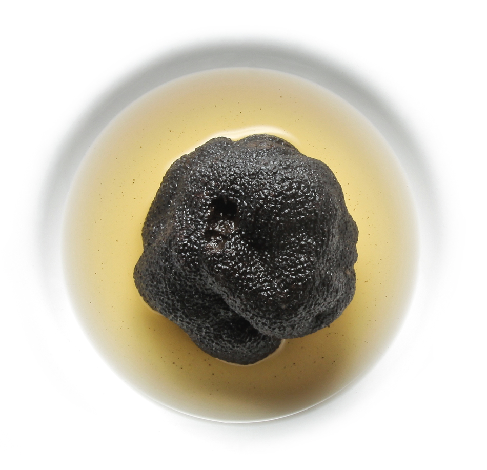 Australische_Winteredeltrüffel_Tuber melanosporum